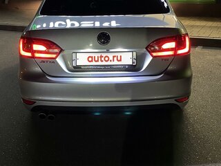 2011 Volkswagen Jetta VI, серебристый, 1050000 рублей, вид 3
