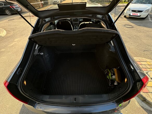 2012 Skoda Octavia II (A5) Рестайлинг, серый, 995000 рублей - вид 18