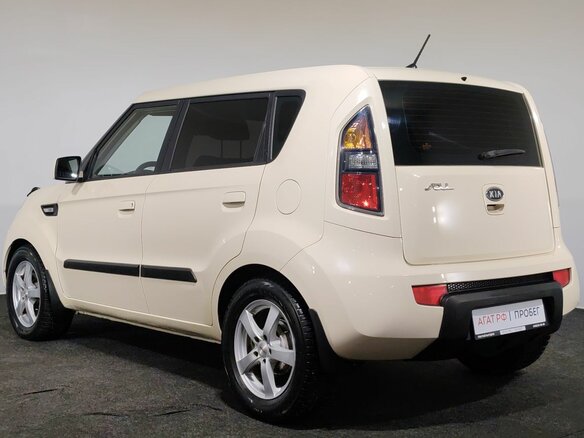 2009 Kia Soul I, бежевый - вид 6