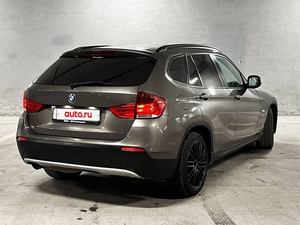 2011 BMW X1 18i I (E84), коричневый, 1390000 рублей - вид 9