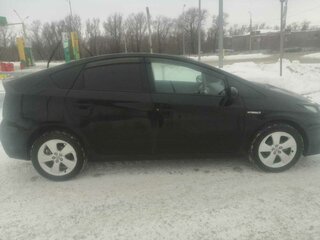 2011 Toyota Prius III (XW30), чёрный, 1330000 рублей, вид 4