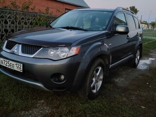 2008 Mitsubishi Outlander II, серый, 1400000 рублей, вид 2