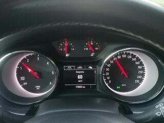 2018 Opel Astra K, белый, 1200000 рублей, вид 4