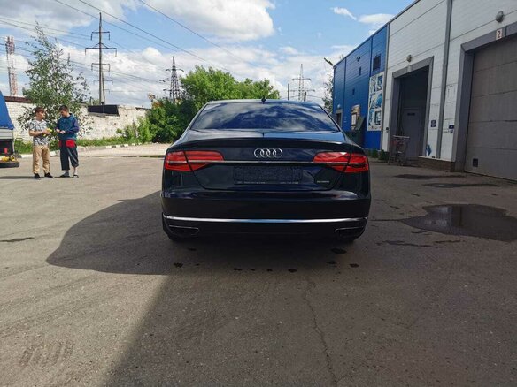 2016 Audi A8 Long III (D4) Рестайлинг, чёрный - вид 6