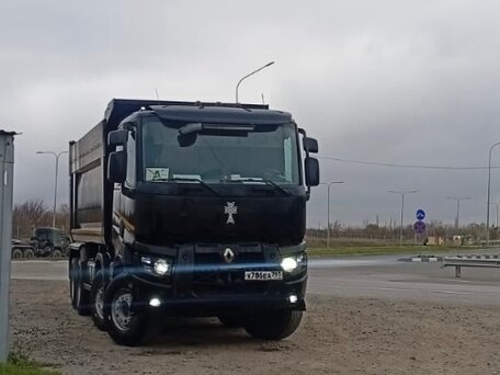2020 Renault Kerax, чёрный, 8800000 рублей, вид 5