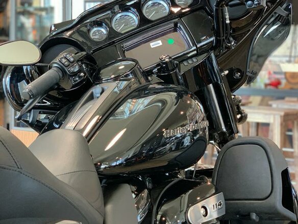 2021 Harley-Davidson Ultra Limited, чёрный - вид 9