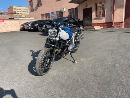 2021 BMW R Nine T Scrambler, синий, 1600000 рублей, вид 1