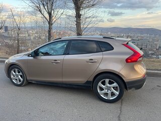 2014 Volvo V40 Cross Country I, бежевый, 1225000 рублей, вид 3