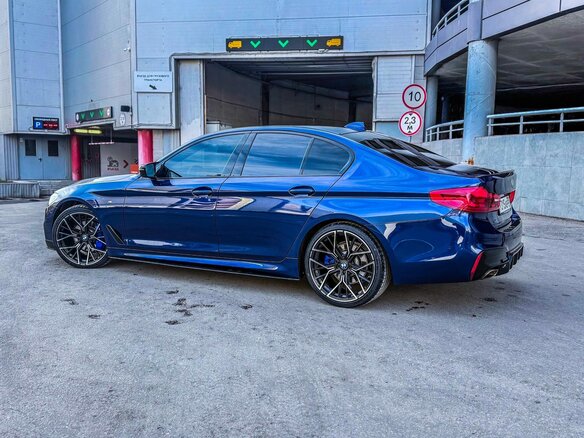 2018 BMW 5 серии 520d xDrive VII (G30/G31/G38), синий, 3200000 рублей - вид 7