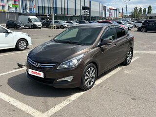2015 Hyundai Solaris I Рестайлинг, коричневый, 1190000 рублей, вид 1