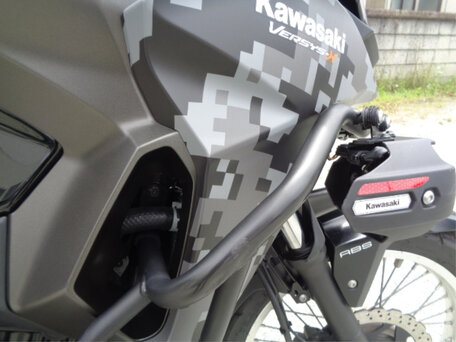 2020 Kawasaki Versys-X 300, чёрный, 560000 рублей, вид 4