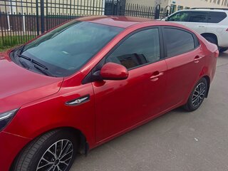 2011 Kia Rio III, красный, 650000 рублей, вид 5