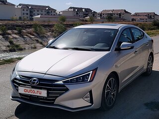 2018 Hyundai Elantra VI (AD) Рестайлинг, серебристый, 2500000 рублей, вид 1