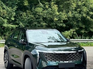 2024 Geely Atlas II, зелёный, 2800000 рублей, вид 2