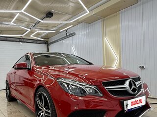 2014 Mercedes-Benz E-Класс 200 IV (W212, S212, C207) Рестайлинг, красный, 2450000 рублей, вид 1