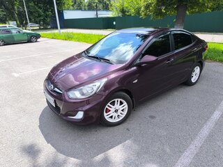 2011 Hyundai Solaris I, фиолетовый, 715000 рублей, вид 1