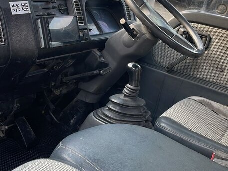 1993 Mazda Titan, синий, 1850000 рублей, вид 4