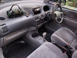 1997 Toyota Corolla Spacio I, красный, 365000 рублей, вид 5