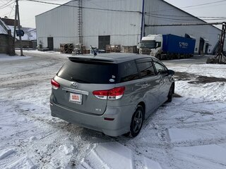 2010 Toyota Wish II, серый, 1158000 рублей, вид 2