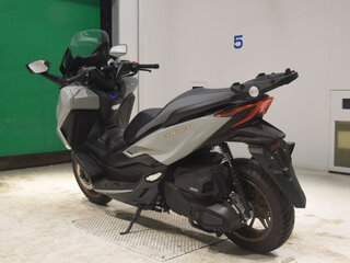 2024 Honda Forza, серый, 900000 рублей, вид 2