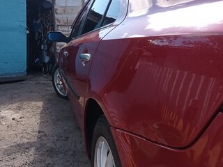 2005 Renault Laguna II Рестайлинг, красный, 950000 рублей, вид 4
