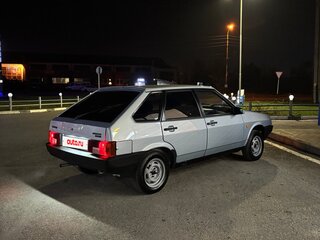 2003 Lada (ВАЗ) 2109, серебристый, 355000 рублей, вид 4