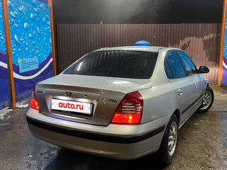2004 Hyundai Elantra III (XD2) Рестайлинг, серебристый, 325000 рублей, вид 3