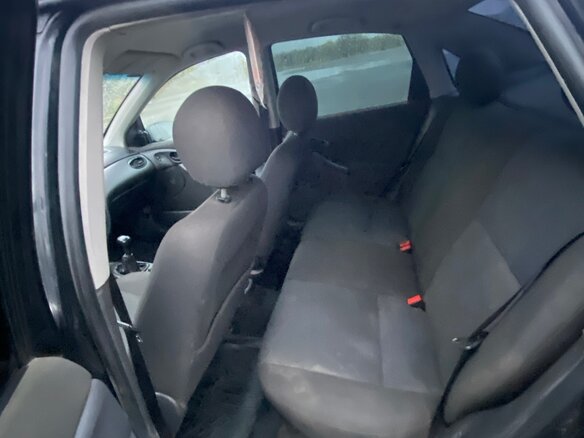 2004 Ford Focus I Рестайлинг, чёрный, 125000 рублей - вид 6