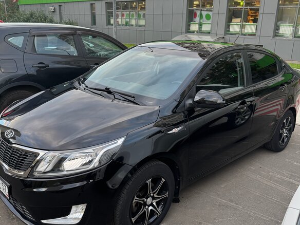 2012 Kia Rio 5-speed III, чёрный, 1050000 рублей - вид 1