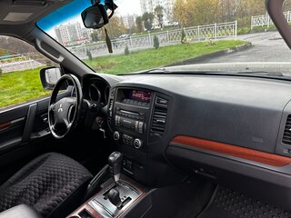 2007 Mitsubishi Pajero IV, зелёный, 1580000 рублей, вид 5