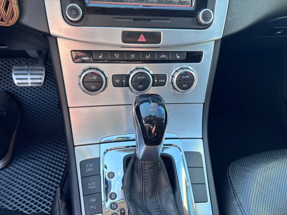 2009 Volkswagen Passat B6, синий, 1100000 рублей - вид 22