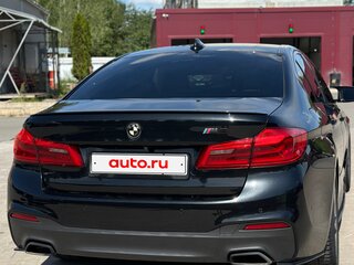 2019 BMW 5 серии 520d VII (G30/G31/G38), чёрный, 3700000 рублей, вид 5