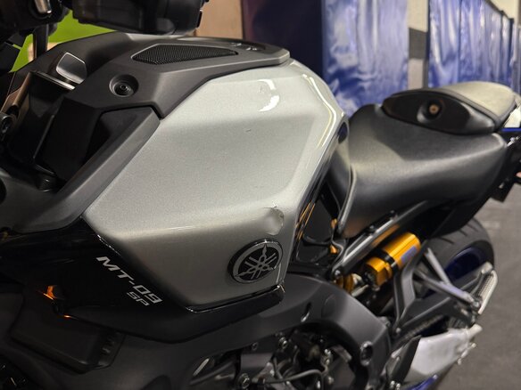 2025 Yamaha MT-09 (FZ-09), серебристый, 1350000 рублей - вид 14