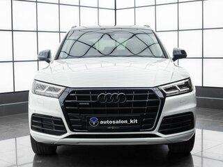 2019 Audi Q5 45 TFSI II (FY), белый, 3330000 рублей, вид 2