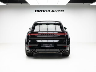 2023 Porsche Cayenne S Coupé III Рестайлинг, чёрный, 14990000 рублей, вид 5
