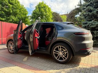 2020 Porsche Cayenne Coupé III, серый, 10500000 рублей, вид 4