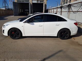 2013 Chevrolet Cruze I Рестайлинг, белый, 730000 рублей, вид 3