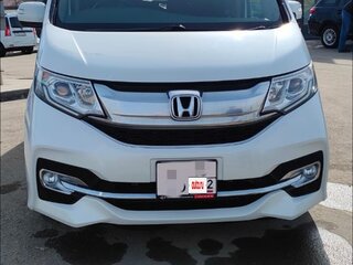 2015 Honda Stepwgn V, белый, 2257000 рублей, вид 1