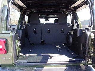 2022 Jeep Wrangler IV (JL), зелёный, 9878112 рублей, вид 5