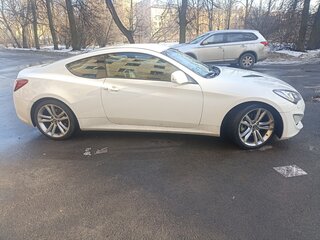 2013 Hyundai Genesis Coupe I Рестайлинг, белый, 1500000 рублей, вид 4