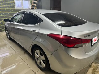 2011 Hyundai Elantra V (MD), серебристый, 750000 рублей, вид 2