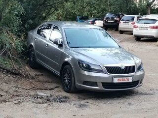 2011 Skoda Octavia II (A5) Рестайлинг, серый, 830000 рублей, вид 4