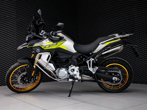 2026 Voge 900DSX, зелёный, 1033000 рублей - вид 4