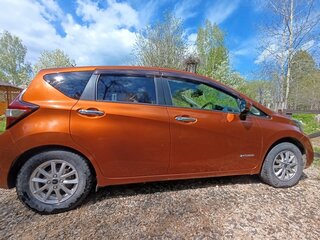 2017 Nissan Note e-Power II Рестайлинг, оранжевый, 1300000 рублей, вид 4