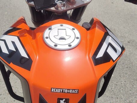 2012 KTM 200 Duke, оранжевый, 265000 рублей, вид 4