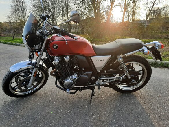 2011 Honda CB 1100, пурпурный, 599000 рублей - вид 9