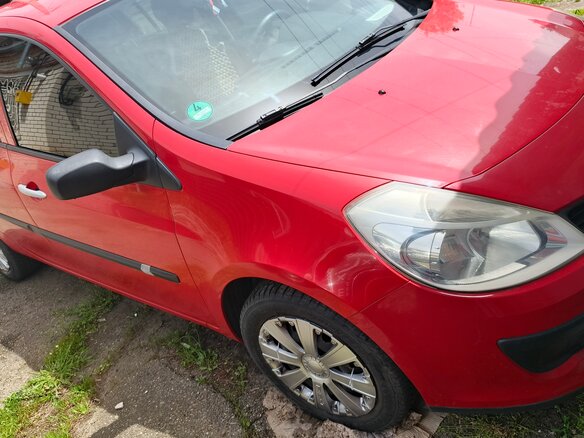 2009 Renault Clio III, красный, 620000 рублей - вид 15