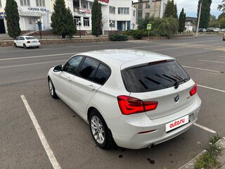 2018 BMW 1 серии 118i II (F20/F21) Рестайлинг 2, белый, 2350000 рублей, вид 5