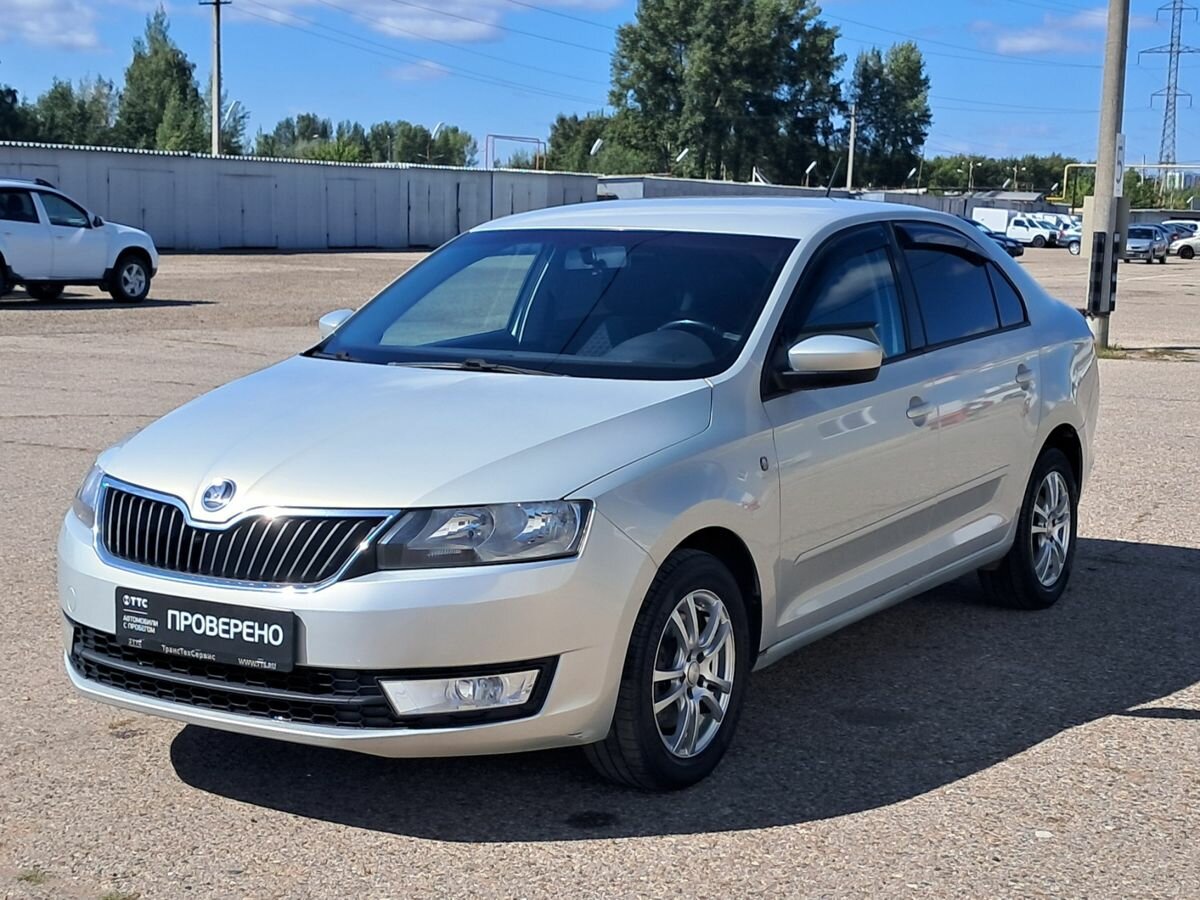 Открыть фотографии: Skoda Rapid I