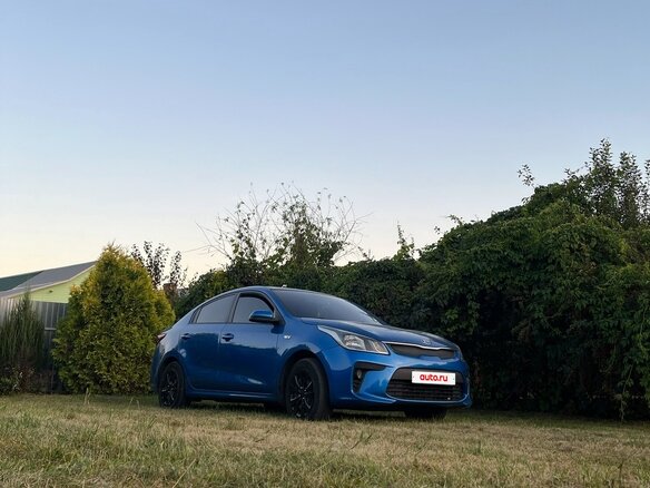2019 Kia Rio IV, синий, 1450000 рублей - вид 11